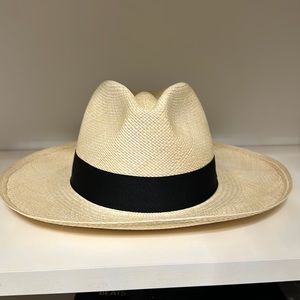 Genuine Panama hat J crew nwt, natural color